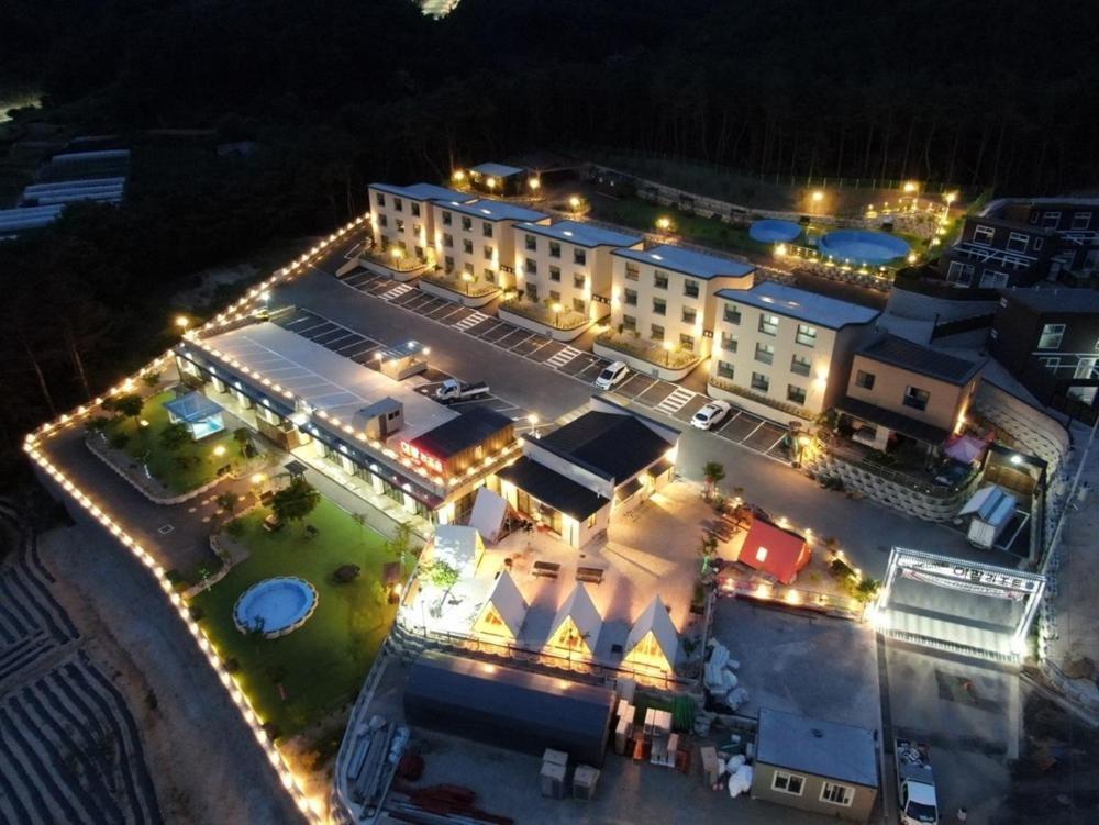 Epop Resort Building A Chuncheon Εξωτερικό φωτογραφία